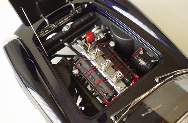 Italeri 1/24 Ferrari 250 GT SWB California Spyder